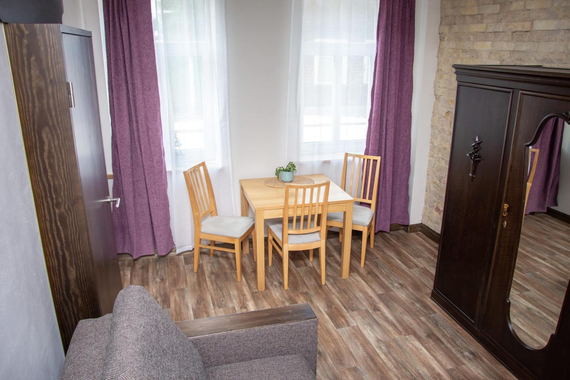 Zalu Street 37a Apartment