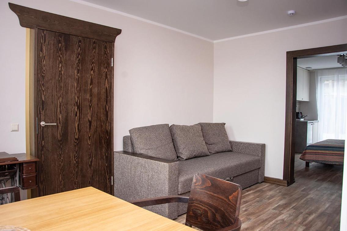 Zalu Street 37a *
